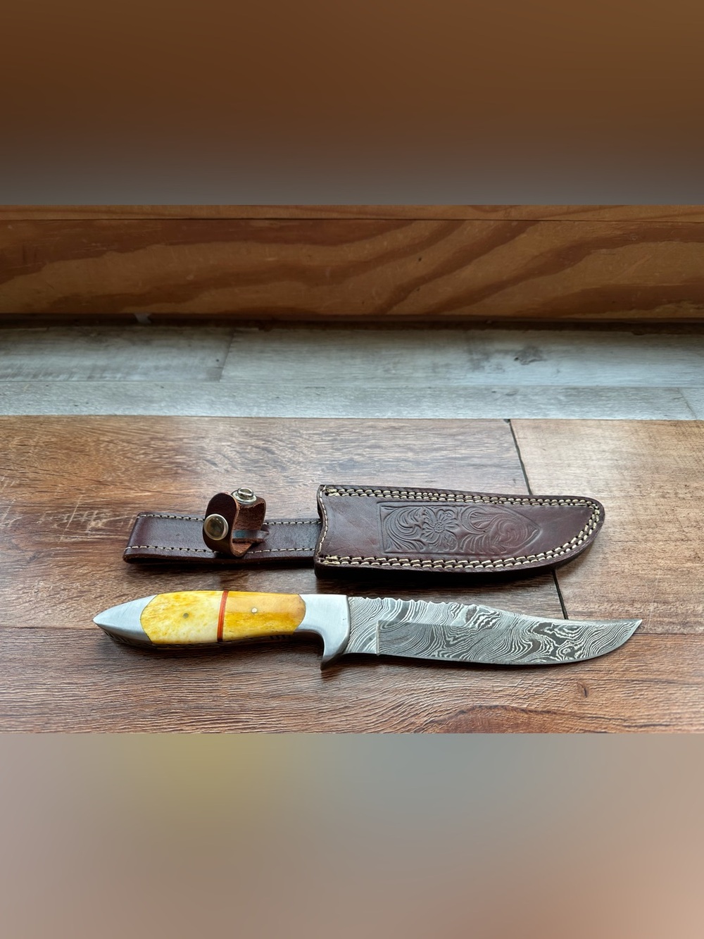 Handmade Damascus Steel Hunting Knife with Yellow Camel Bone Handle